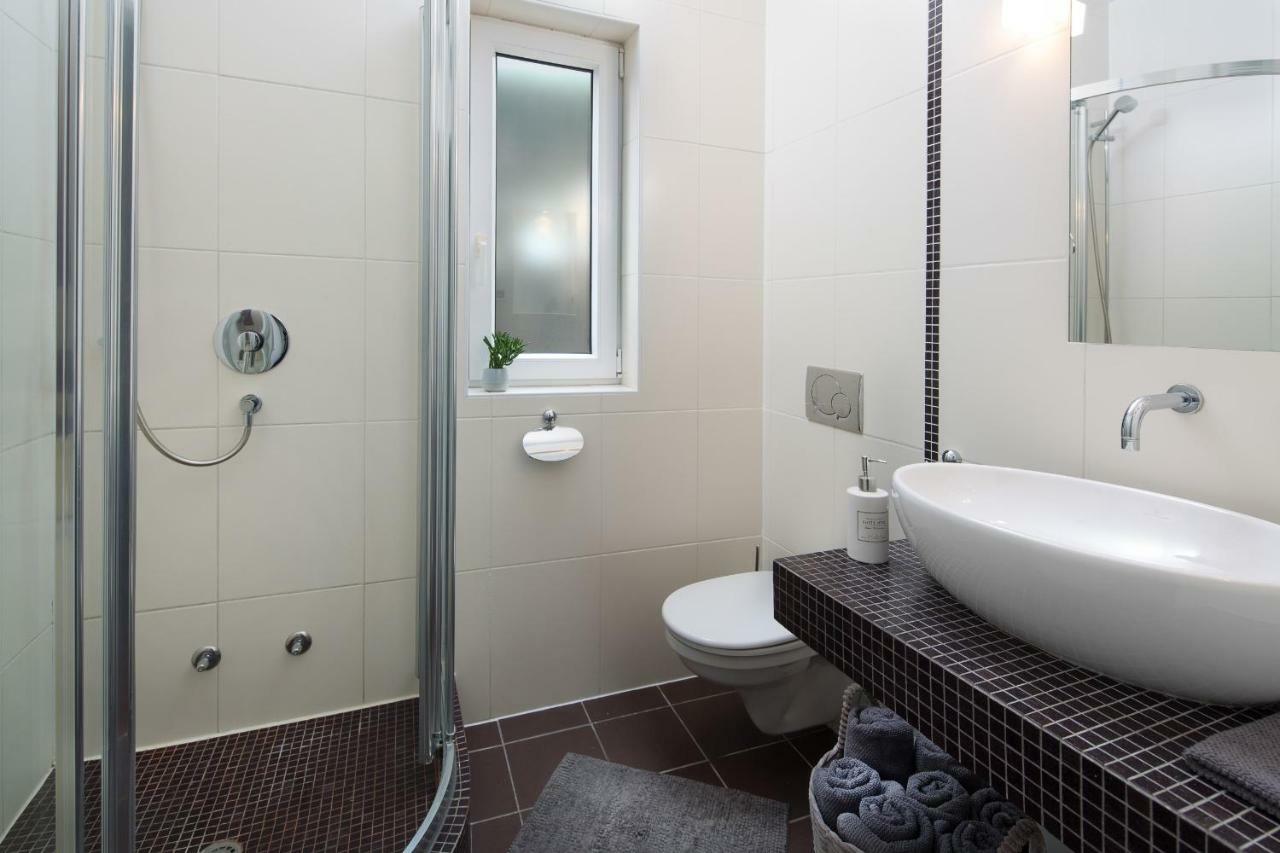 Villa Pag Mandre Ngoại thất bức ảnh